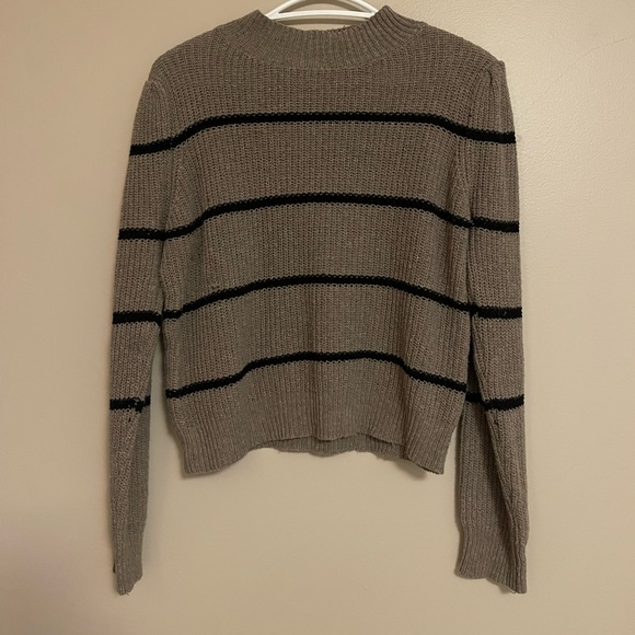 striped knit sweater - Picture 2 of 3